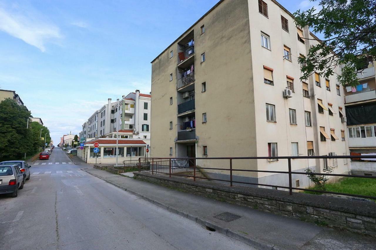 Apartment Anna With Free Private Parking Pula Eksteriør bilde